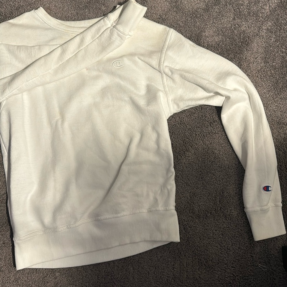 Crew neck
